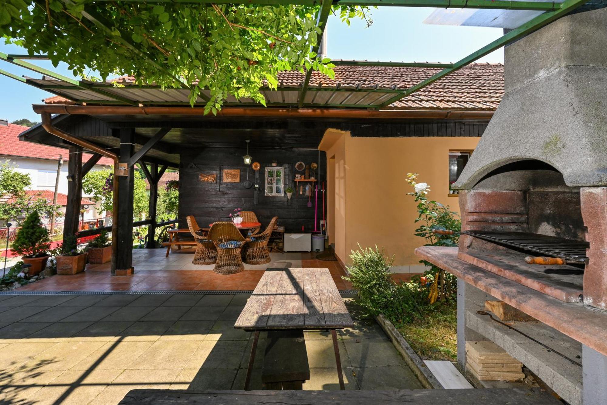 Kuca Viola, Traditional Wooden House In Tuhelj Ngoại thất bức ảnh
